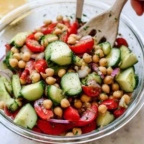 Chickpea Salad with Cucumbers and Tomatoes
