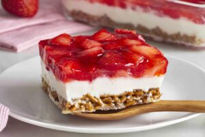 Strawberry Pretzel Salad