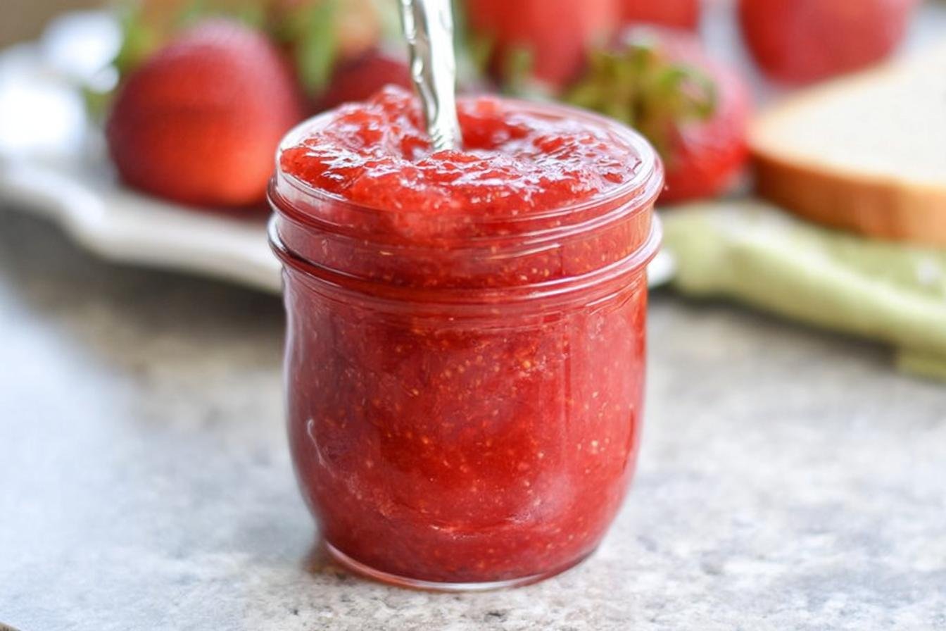 Strawberry Rhubarb Freezer Jam