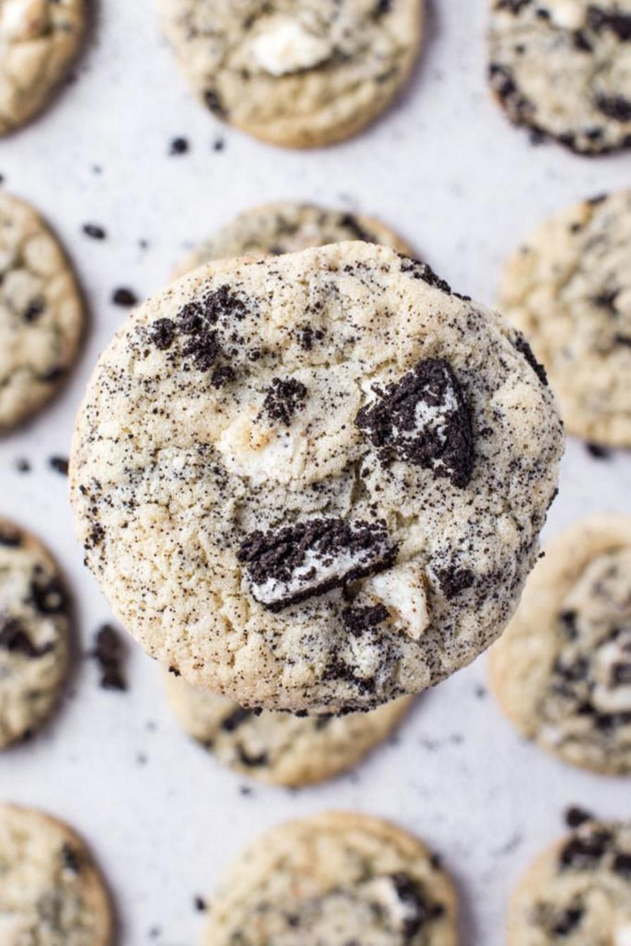 Cookies & Cream Cookies
