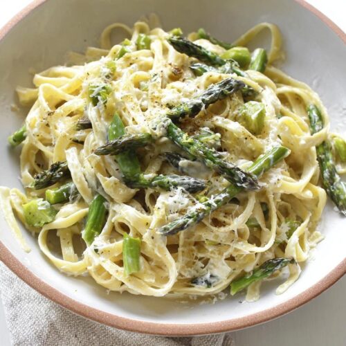 Creamy Asparagus Pasta