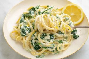 EASY LEMON RICOTTA PASTA & SPINACH