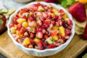 Fruit Salsa with Cinnamon Chips
