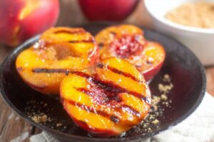 Grilled Peaches with Cinnamon and Brown Sugar